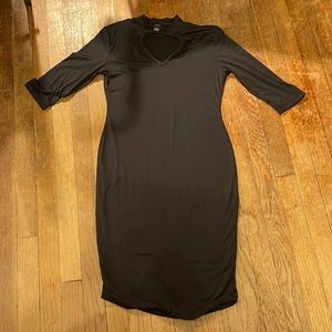Nice stretchy fitting black dress